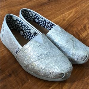 silver glitter toms